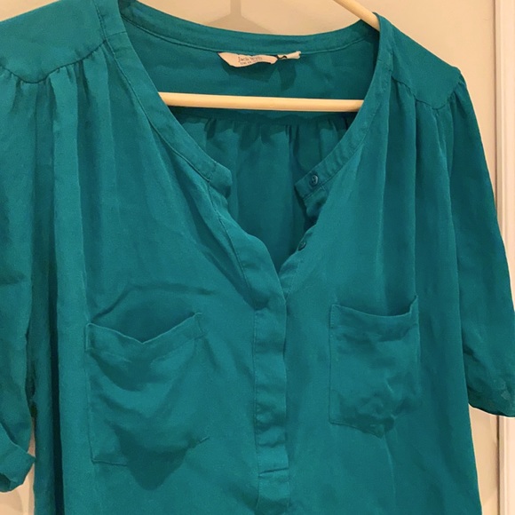 Silk Short Sleeve Blouse - Picture 2 of 5
